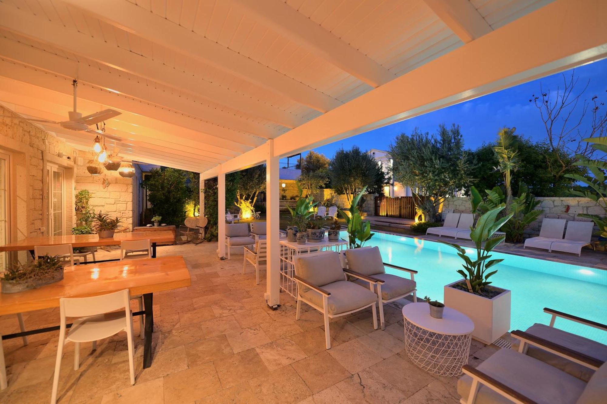 Peremere Alacati Otel Exterior foto