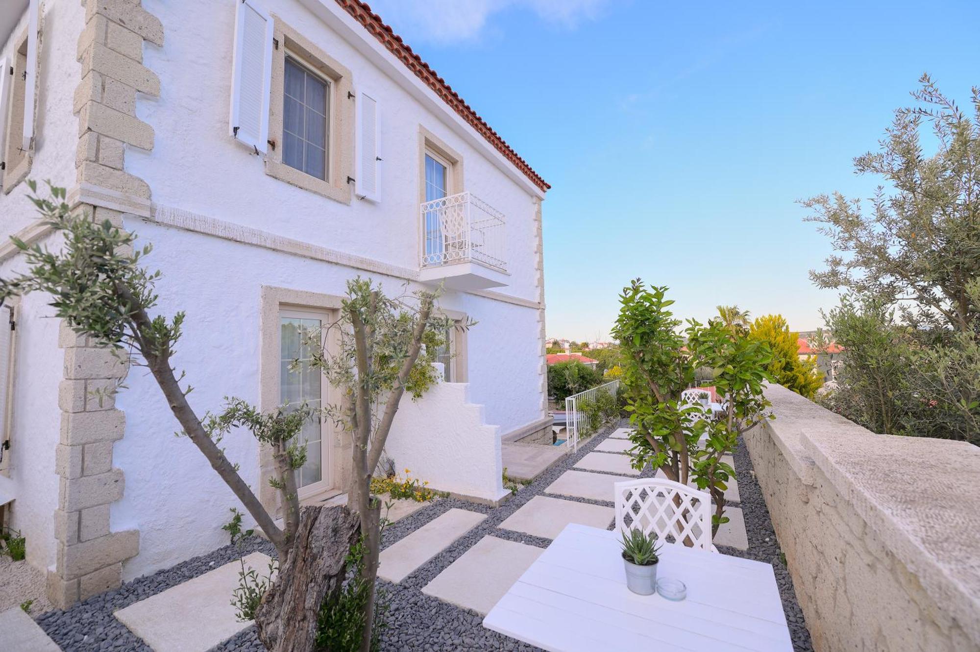 Peremere Alacati Otel Exterior foto